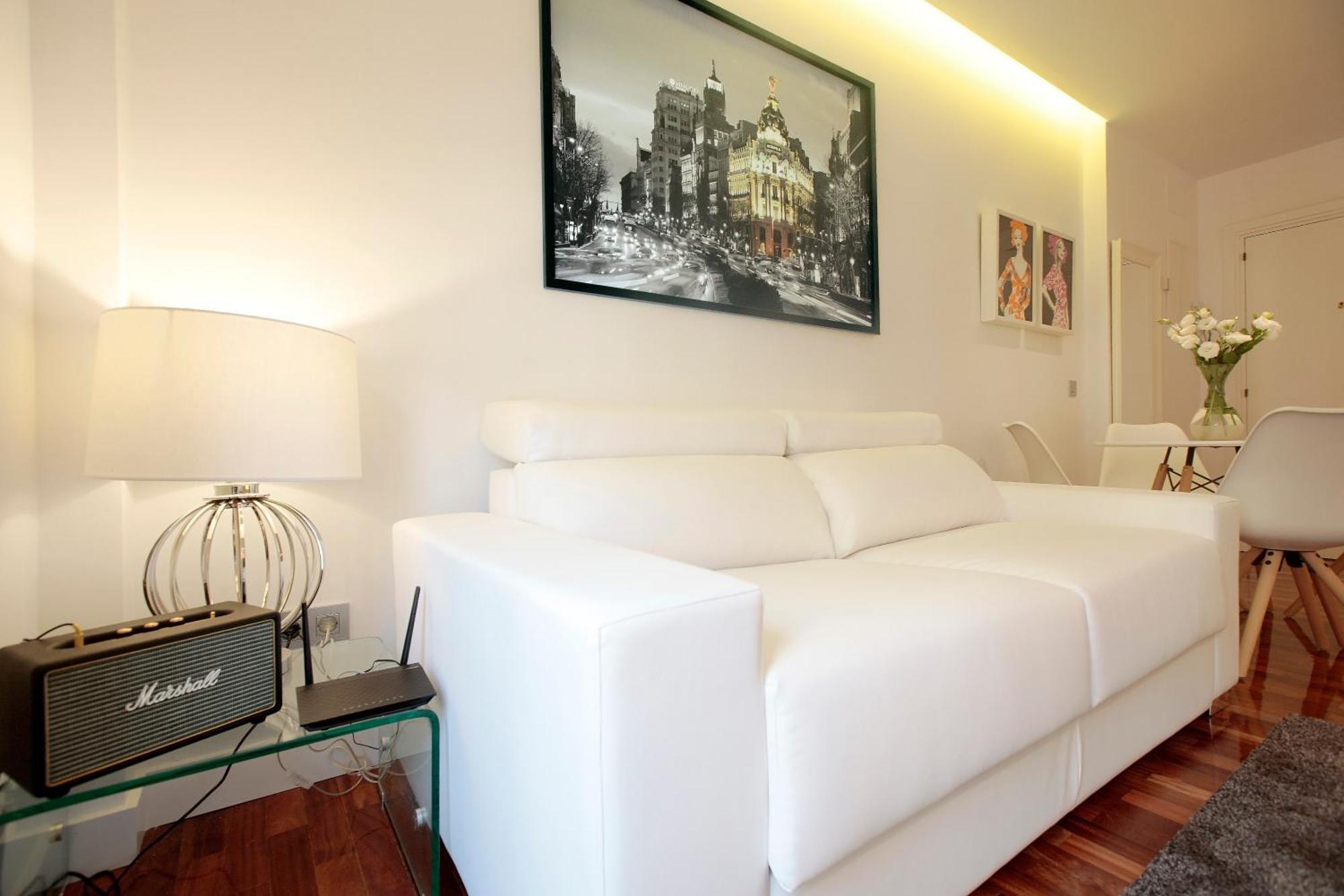 Malasana Center Madrid Buitenkant foto